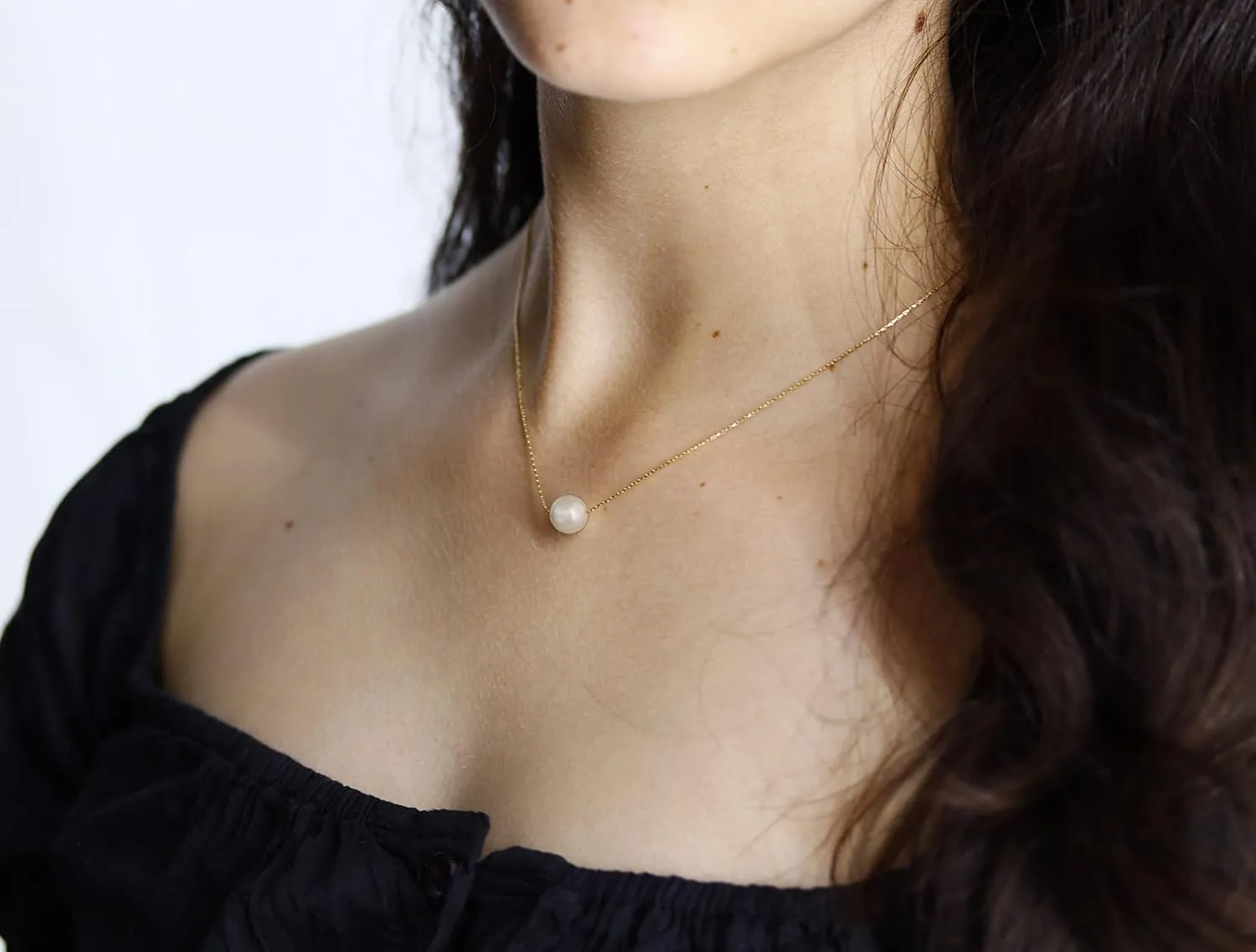 14K Gold Filled Daughter Necklace from Mom or Dad, Classic White Pearl Necklace with Meaningful Message, Ready To Gift