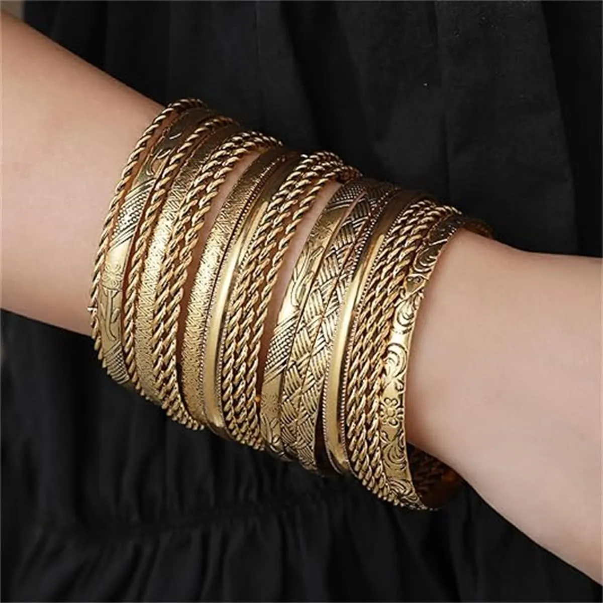 19Pcs Gold Bangle Bracelets Set for Women Boho Multi Layer Stack Textured Bracelets Indian Chunky Bangle Bracelet for Women Teen