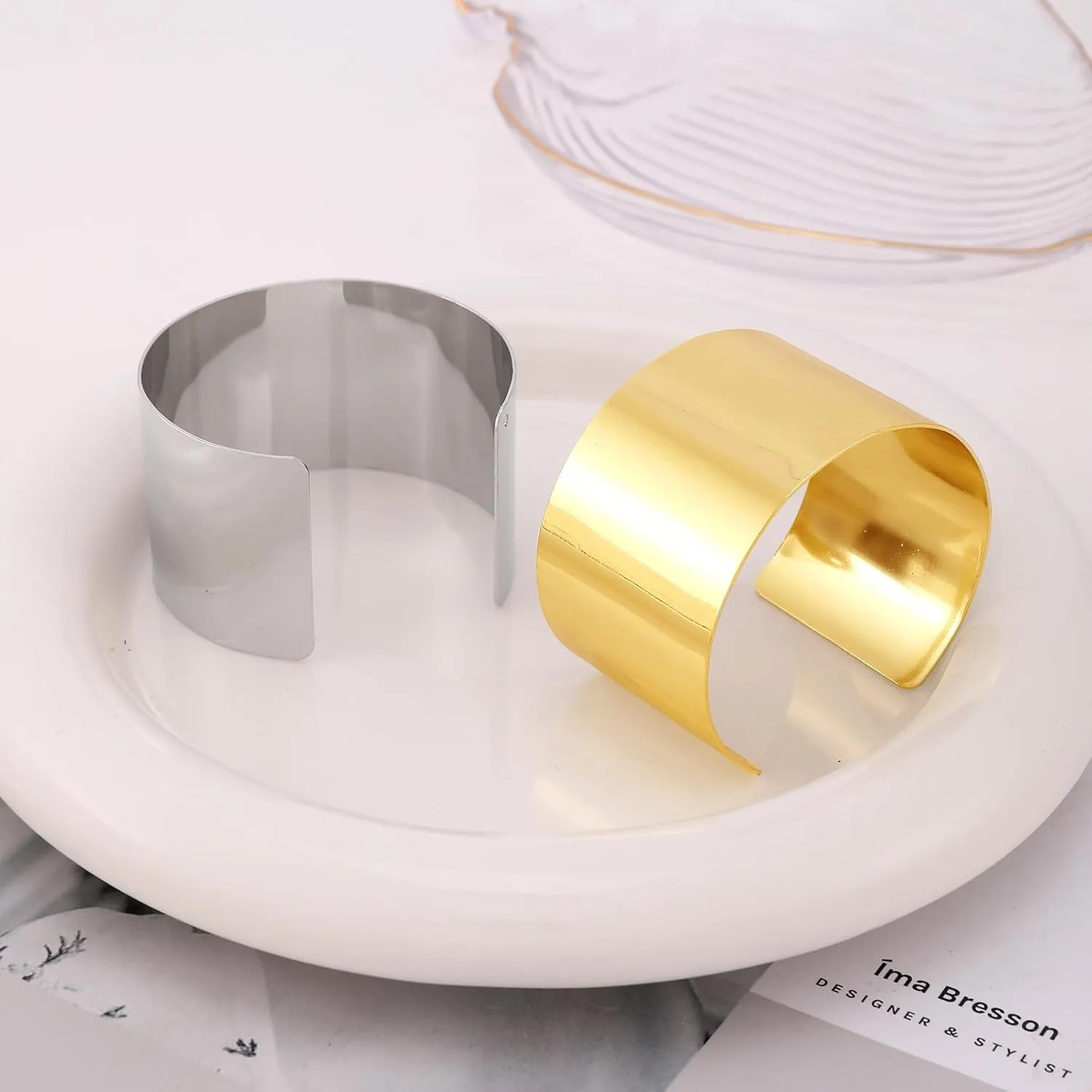 2Pcs Cuff Bangle Bracelet for Women Open Wide Wire Bracelets Gold Wrist Cuff Wrap Bracelet Adjustable