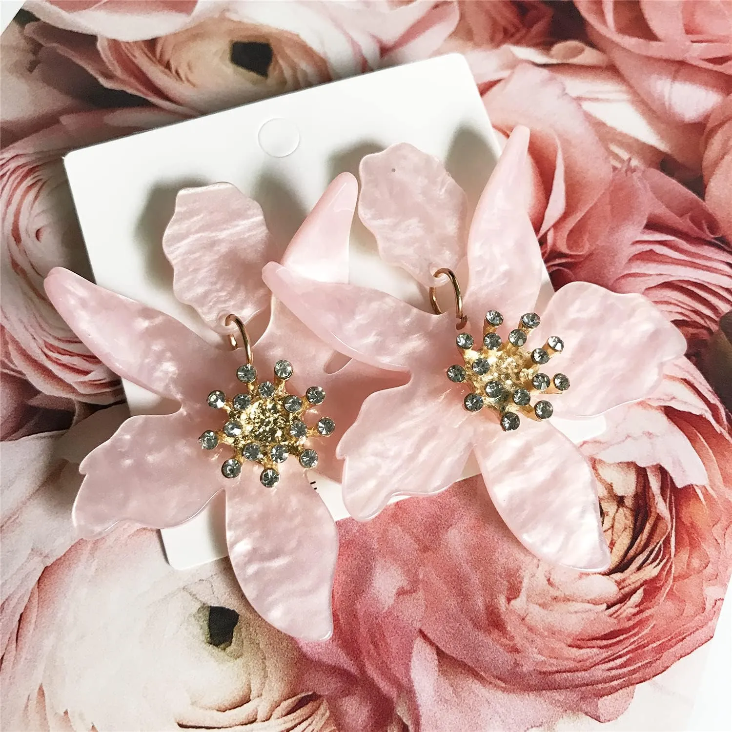 ANDPAI Unique Bohemian Oversized Acrylic Resin Flower Dangle Drop Earrings Retro Large Hawaii Flower Lei Earrings for Women Statement Jewelry Gifts