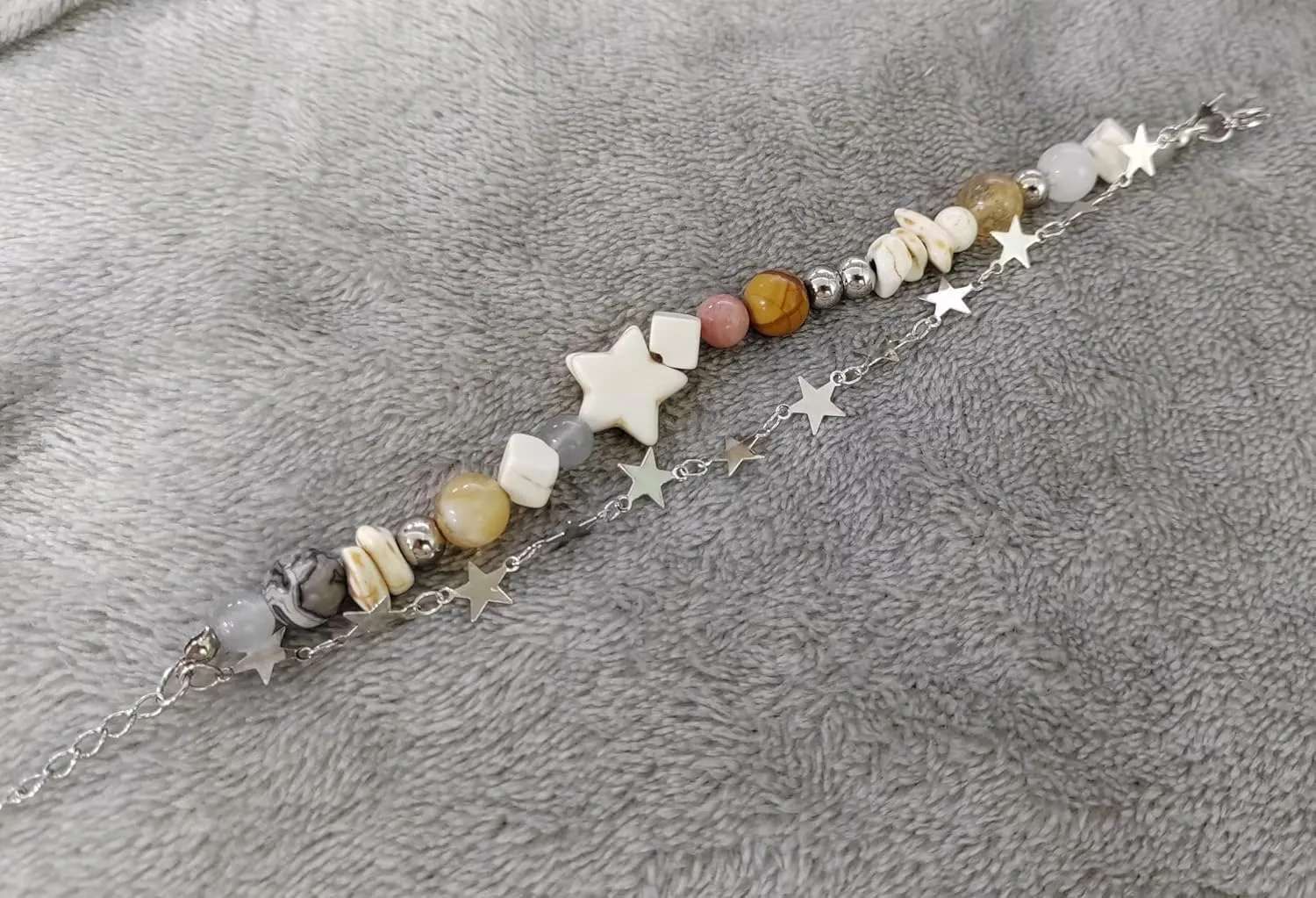 Blue Drop Y2k Bracelet Double Layer Star Imitation Pearls Strand Bracelet for Women Cute Handmade Planets Universe Beaded Stone Bracelet Aesthetic Jewelry Friendship Gift