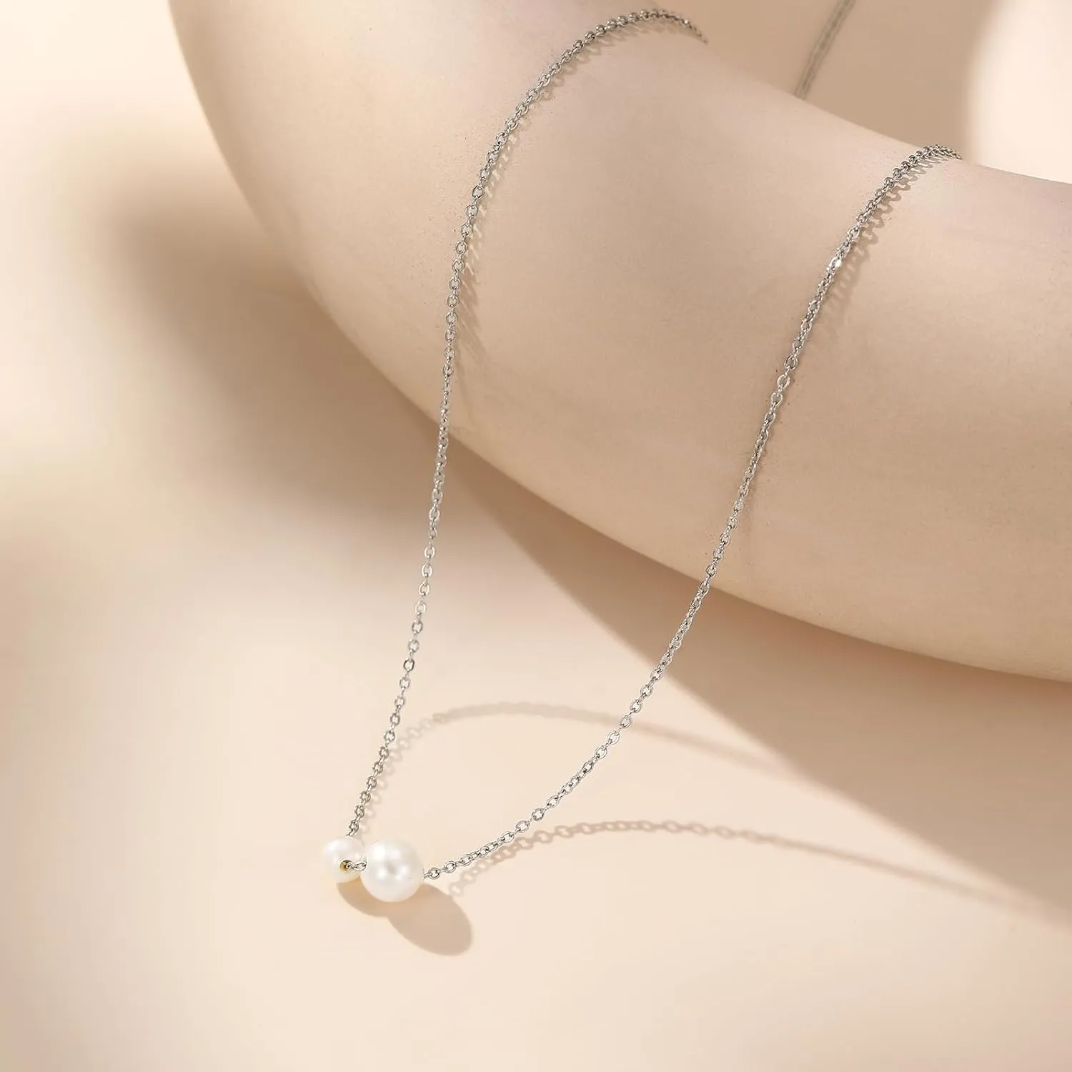 Boho Beaded Necklace for Women, Y2K Natural Pearl Beaded Necklaces Choker Summer Benchy Necklace Natural Bead Necklaces for Teen Girls Handmade Boho Jewelry Birthday Gift