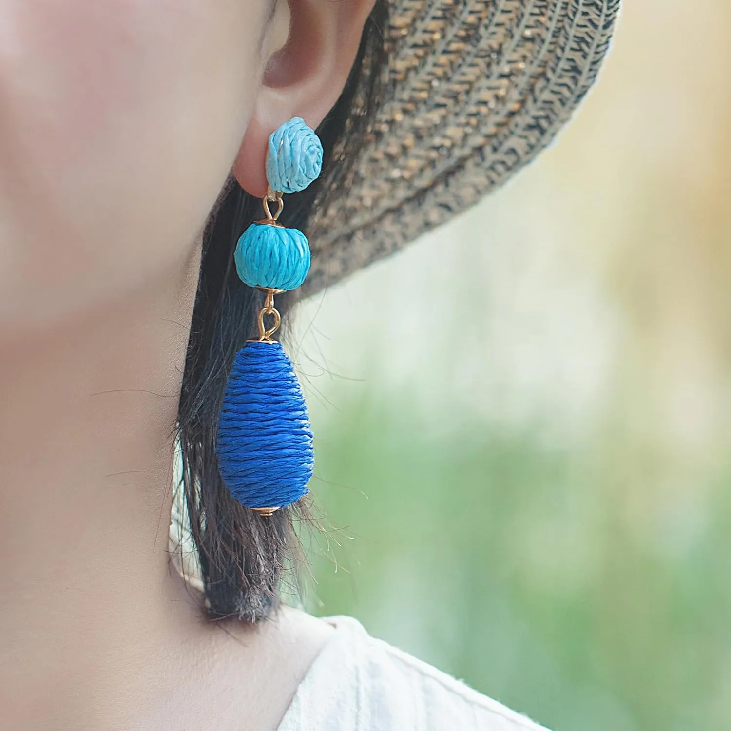 Boho Raffia Earrings Statement Dangle Earrings Cute Teardrop Ball Earrings Colorful Summer Jewelry Handmade Rattan Earrings for Women