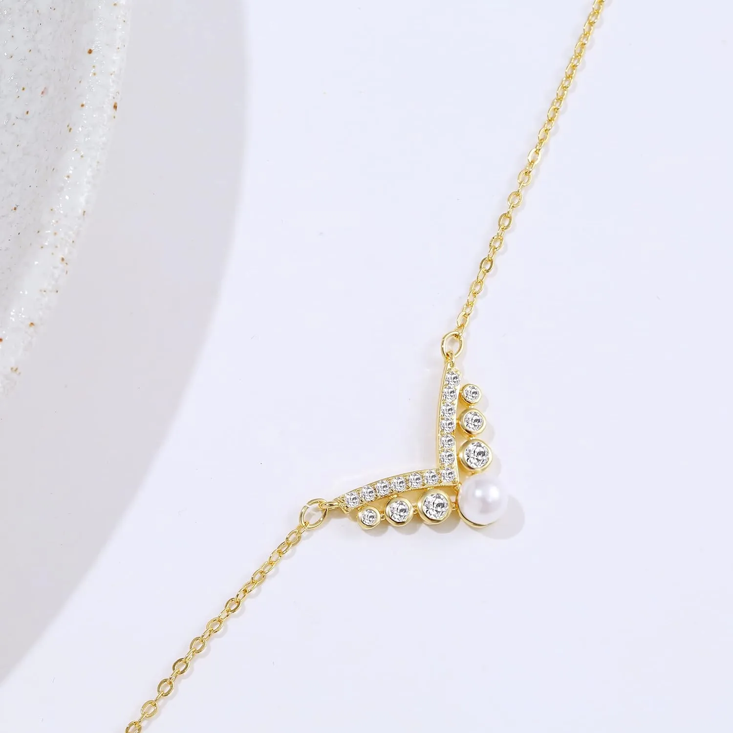 Diamond Necklaces for Women 14k Gold Plated Dainty Flower Cubic Zirconia Simple Layered Necklace Different Shapes Choker Necklaces Delicacy Jewelry for Women