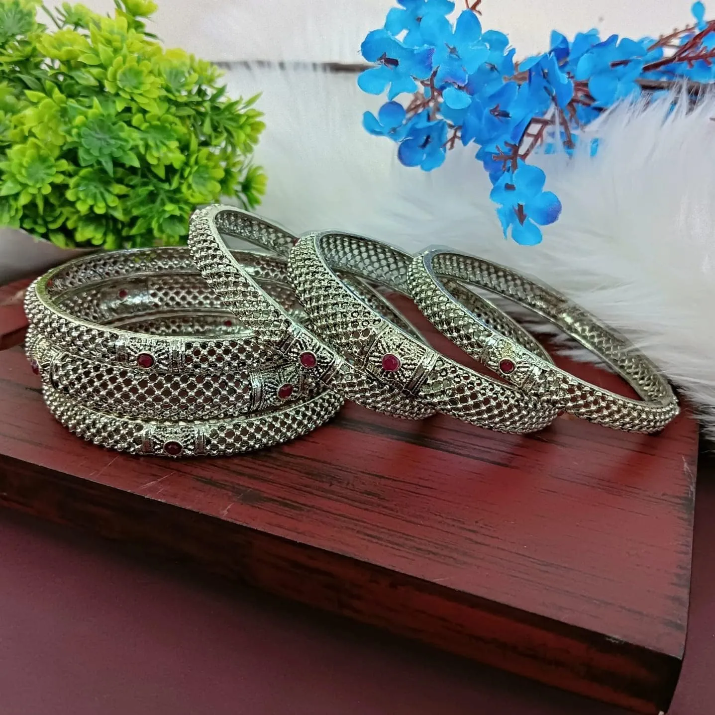 Efulgenz Indian Bangles for Women Oxidized Antique Bracelet Bangle Set Boho Oxidized Crystal Floral Bracelet Bangles Bollywood Wedding Fashion Jewelry (6 Pcs)