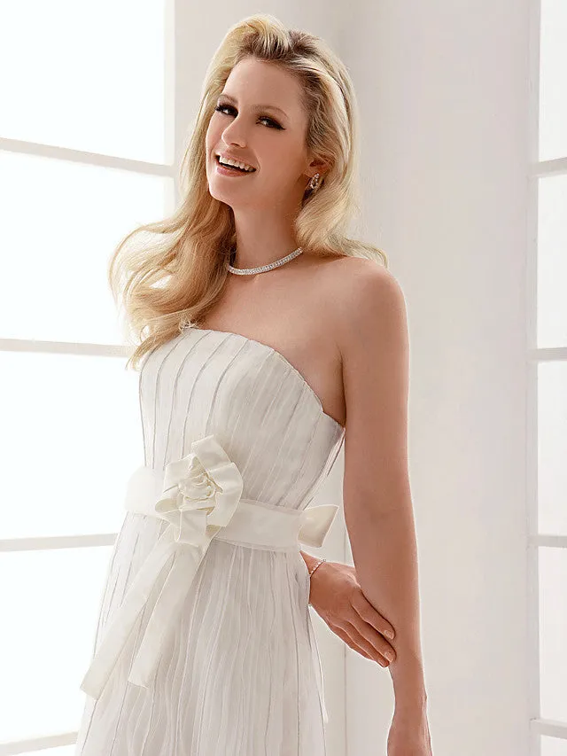 Elegant Sheath Wedding Dresses Strapless Organza Sleeveless Bridal Gowns On Sale