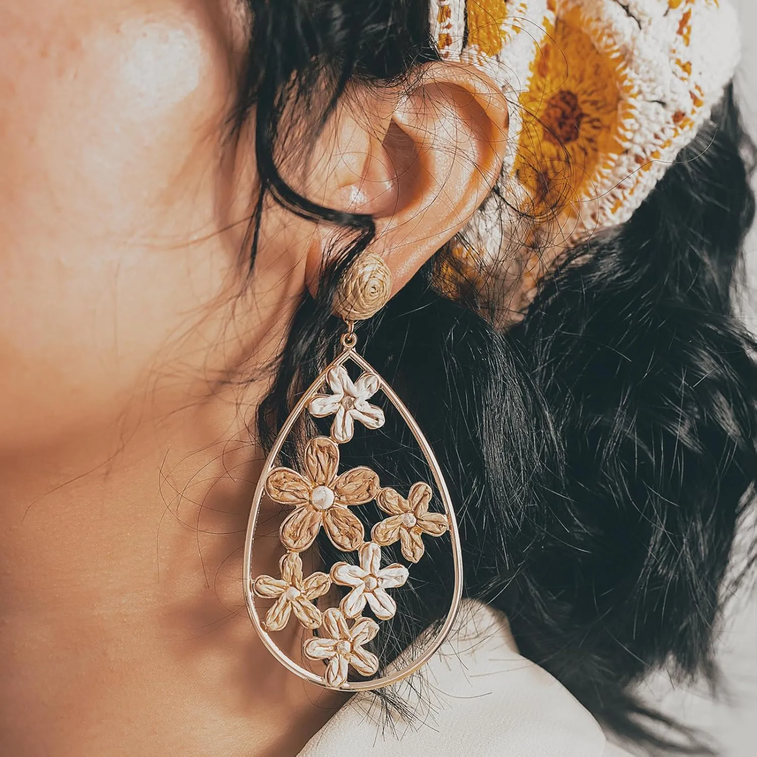 Flower Teardrop Earrings Boho Raffia Earrings Cute Floral Dangle Earrings Trendy Statement Jewelry for Women