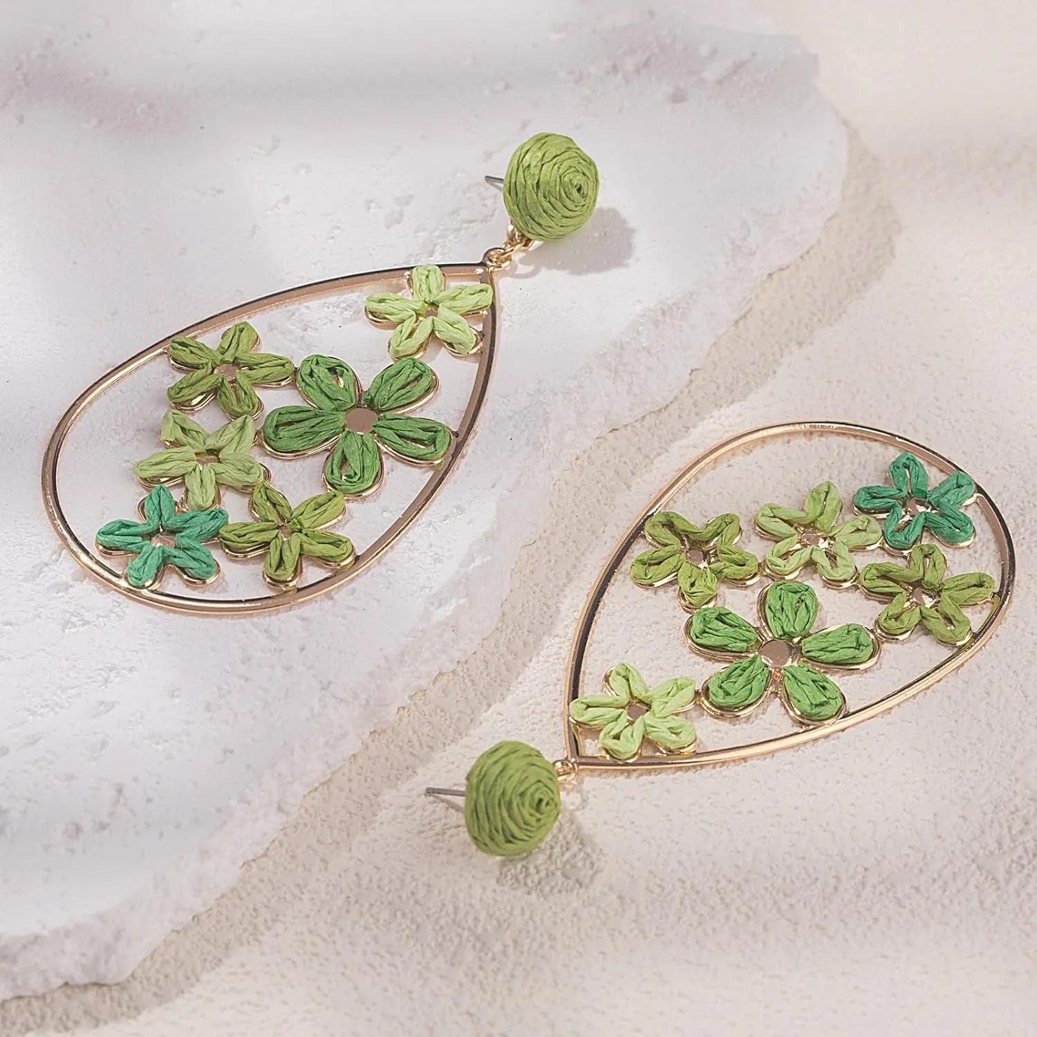 Flower Teardrop Earrings Boho Raffia Earrings Cute Floral Dangle Earrings Trendy Statement Jewelry for Women