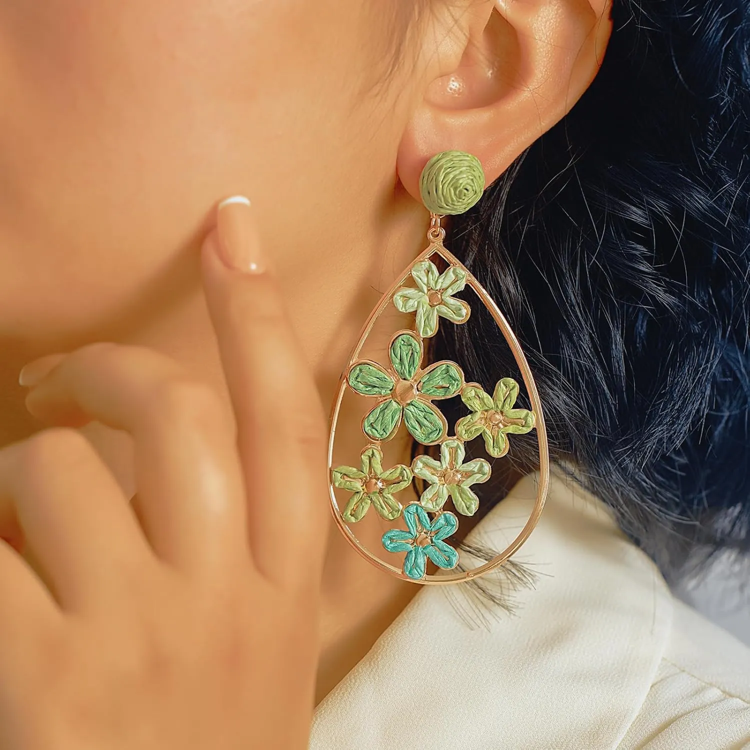 Flower Teardrop Earrings Boho Raffia Earrings Cute Floral Dangle Earrings Trendy Statement Jewelry for Women