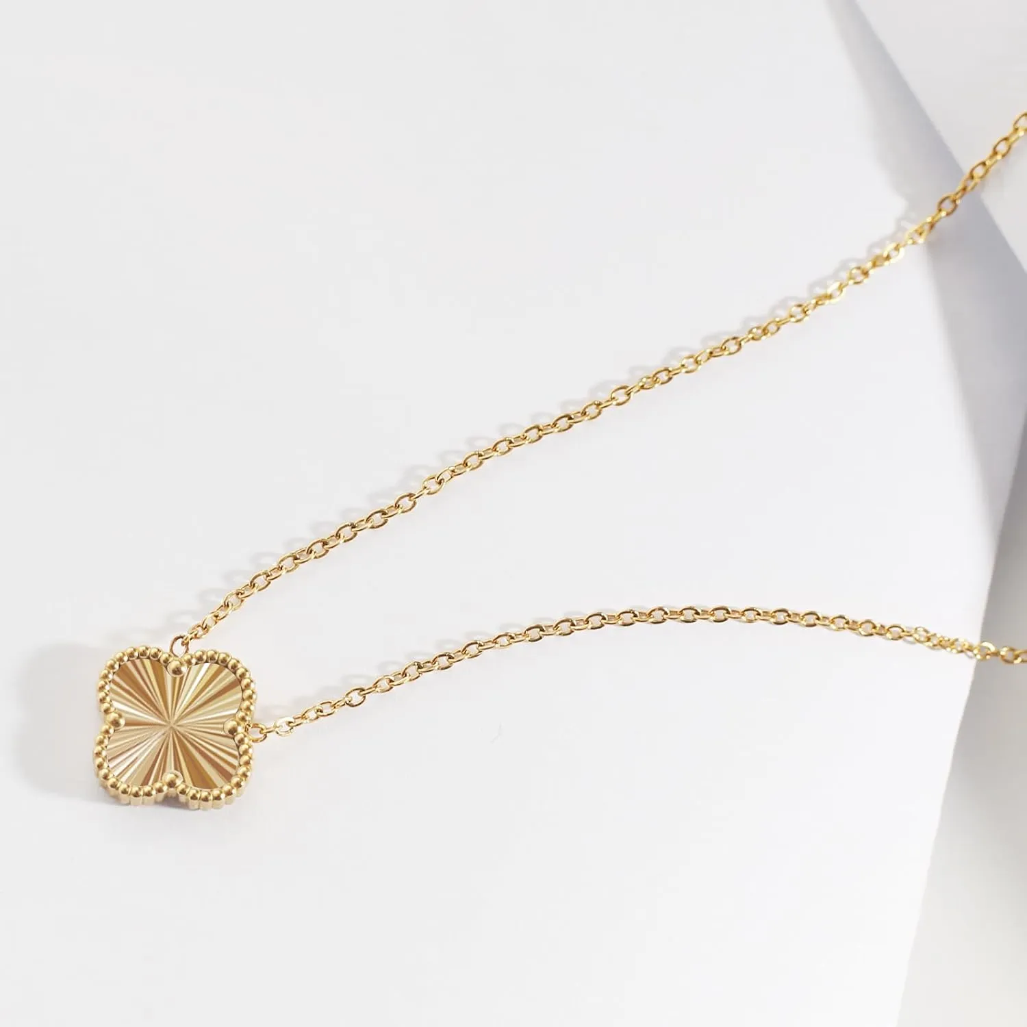 for Double Sided Fritillaria Lucky Four Leaf Grass 18K Titanium Steel Simple Fashionable Necklace