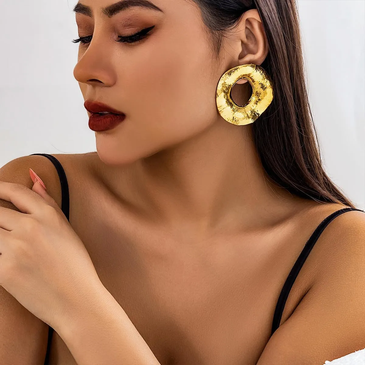 Gothic Punk Gold Silver Metal Big Stud Earrings Geometric Hollow Circle Drop Earrings Exaggeration Big Earrings Jewelry for Women