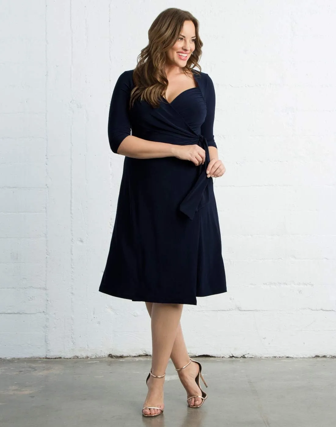Kiyonna Women's Plus Size Sweetheart Knit Wrap Dress