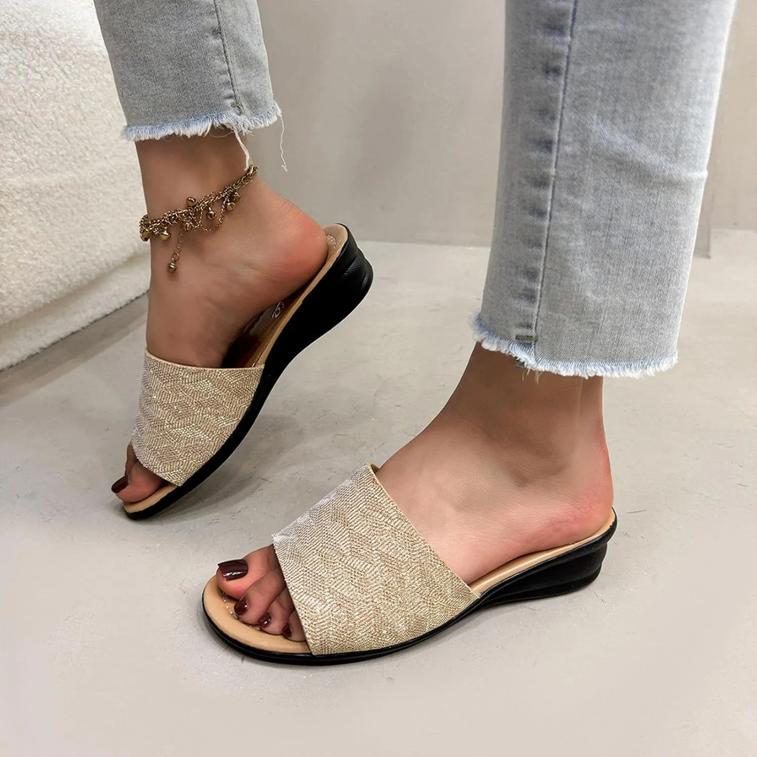 Low Wedge Slide Sandals for Women Dressy Glitter Slip on Orthopedic Sandals 2025 Summer Casual Fancy Open Toe Shoes