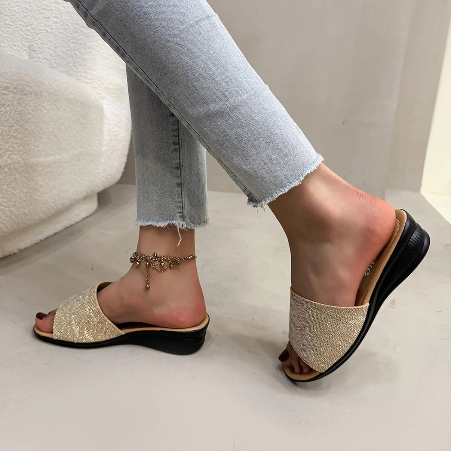 Low Wedge Slide Sandals for Women Dressy Glitter Slip on Orthopedic Sandals 2025 Summer Casual Fancy Open Toe Shoes