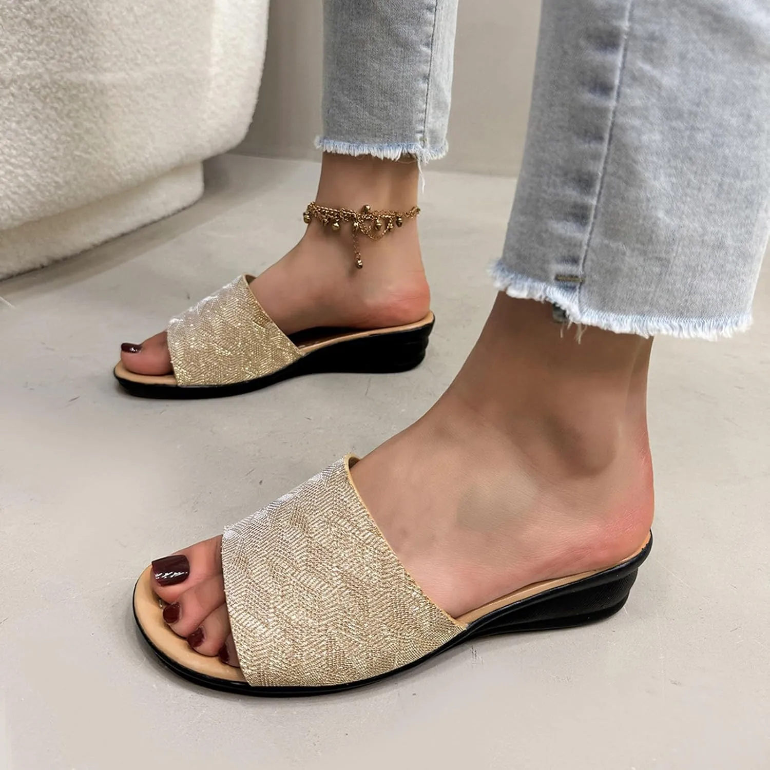 Low Wedge Slide Sandals for Women Dressy Glitter Slip on Orthopedic Sandals 2025 Summer Casual Fancy Open Toe Shoes