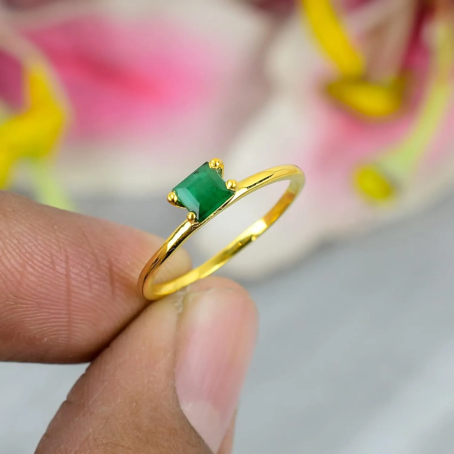Natural Emerald Gemstone Band for Girls/Solitaire Stacked Rings For Woman / 925 Sterling Silver Ring / 4x4 mm (Yellow Gold, 5.5)