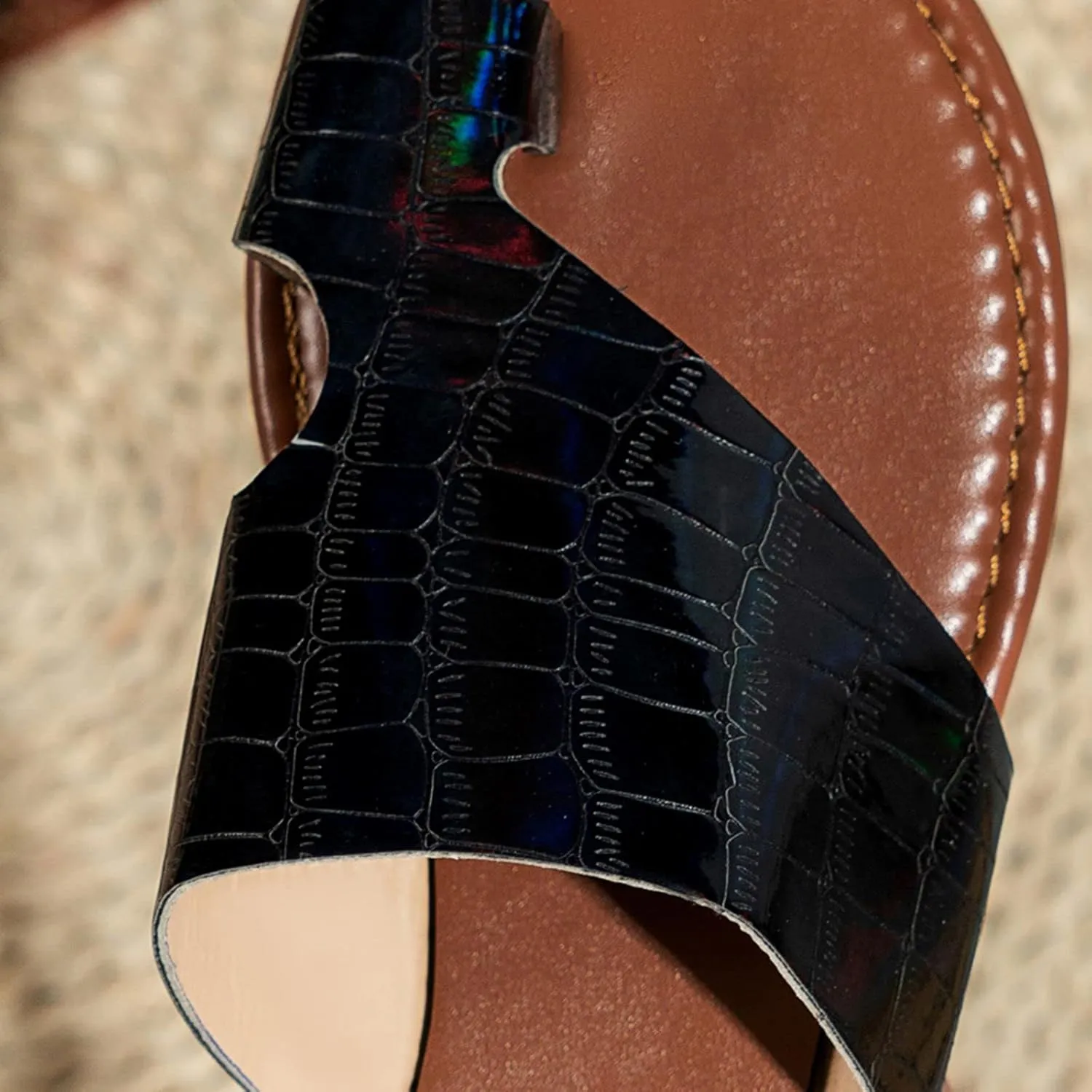 Orthopedic Sandals for Women Split-Toe Flat Slide Slippers Arch Support Flip Flop Sandals Summer Comfort Casual Beach Shoes