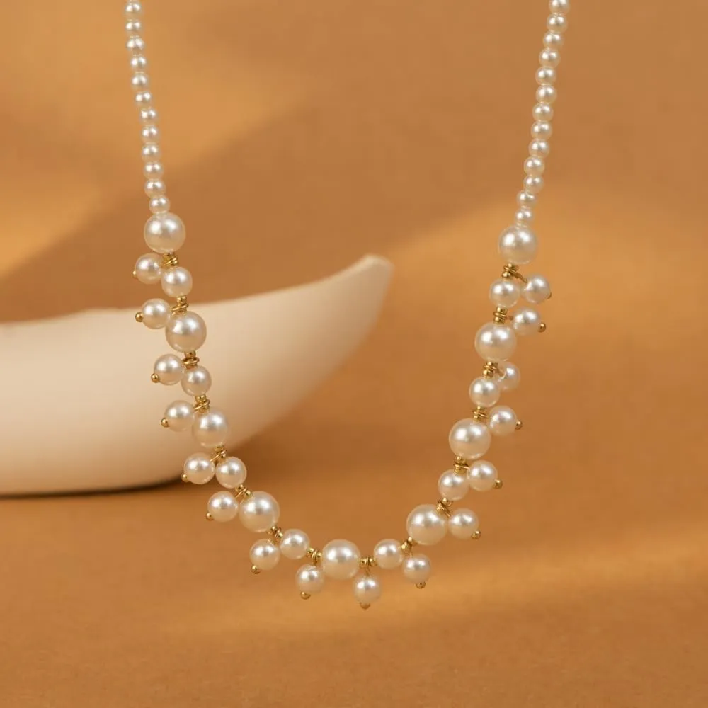 Pearl Choker Necklaces for Women Gold Faux Pearl Necklaces for Women Dainty Pearl Chain Necklace Vintage Big Pearl Chocker Trendy Pearls Necklace Simple Pearl Jewelry