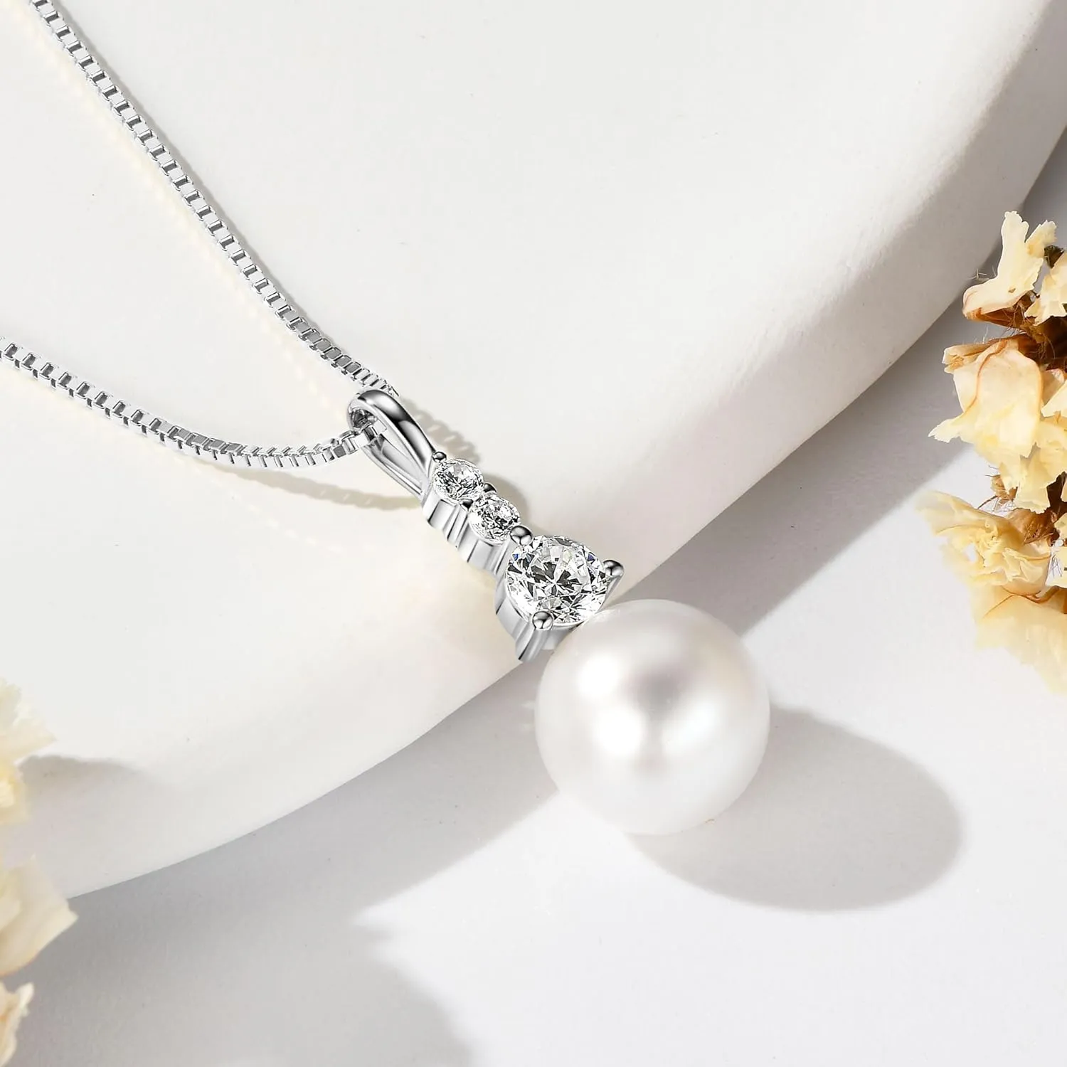 Pearl Necklaces for Women, Sterling Silver Freshwater White Pearl Pendant Necklace with Moissanite Pearl Jewelry Gifts for Wife Mom