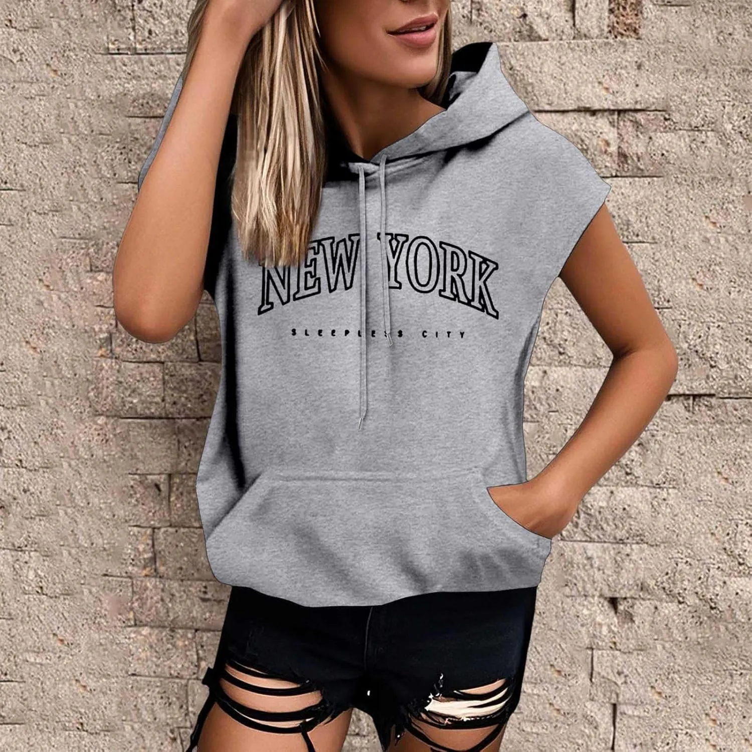 Sleeveless Vest Tops with Hood for Women Casual Loose Fit Hoodie Lightweight Drawstring Pullover Sweatshirt with Pockets