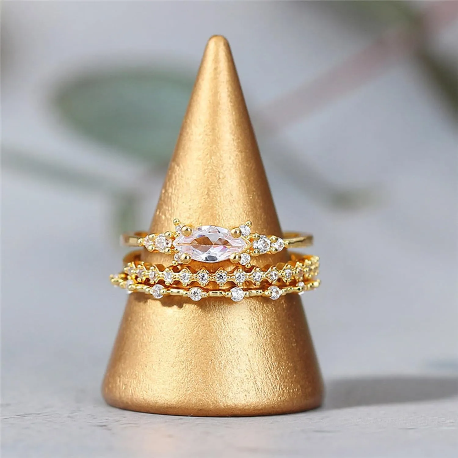 Stackable Rings for Women, Dainty Trendy Stackable Ring Set 14k Gold Plated Stackable Ring for Women Ladies Size 6-11 Cubic Zirconia Gold Rings Non Tarnish Simple Statement Rings Wedding Bands Gold Jewelry