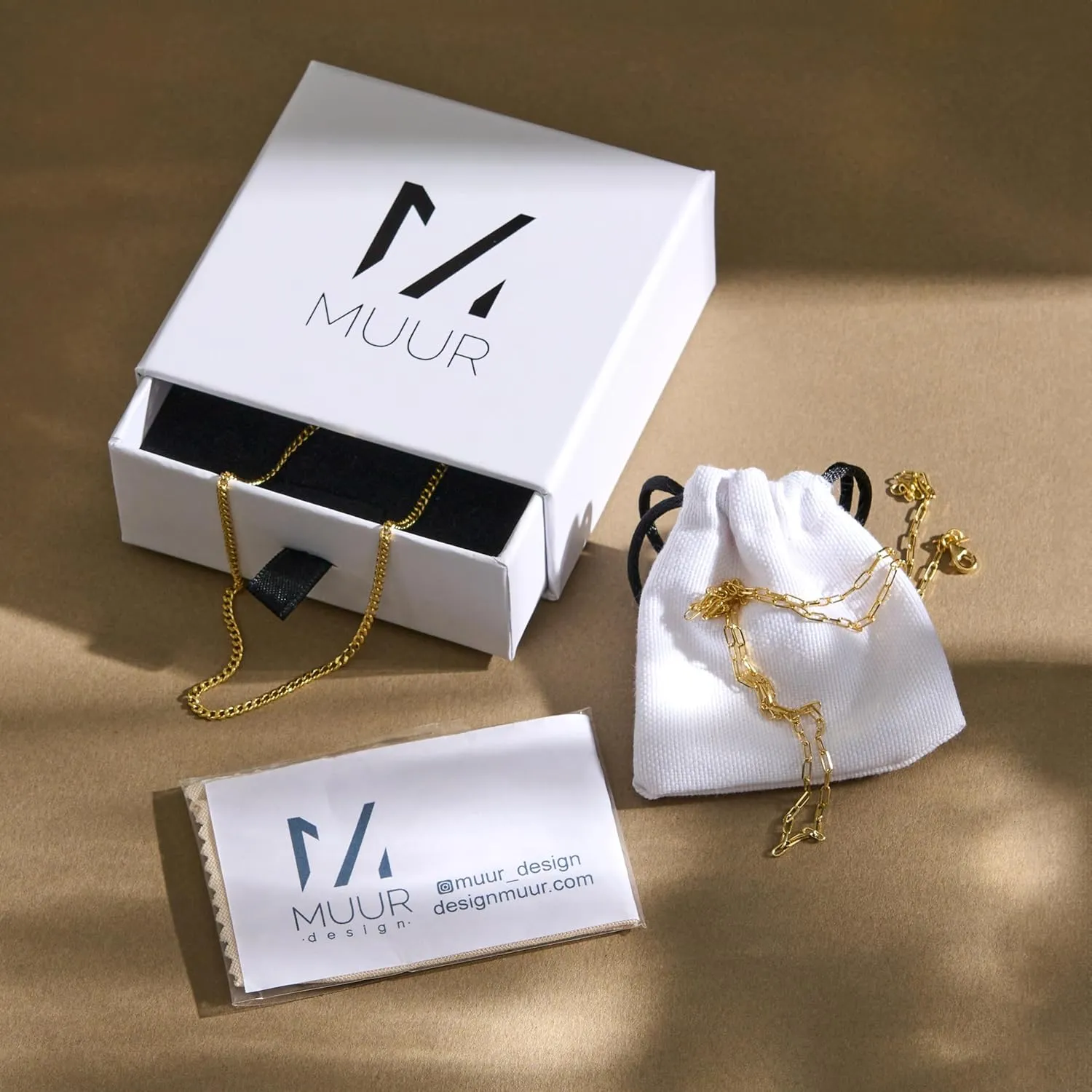 Star of David Necklace Gold - Meaningful Jewish Gift & Bat Mitzvah Jewelry | Israelite Pendant (Gold, 16 Inches)