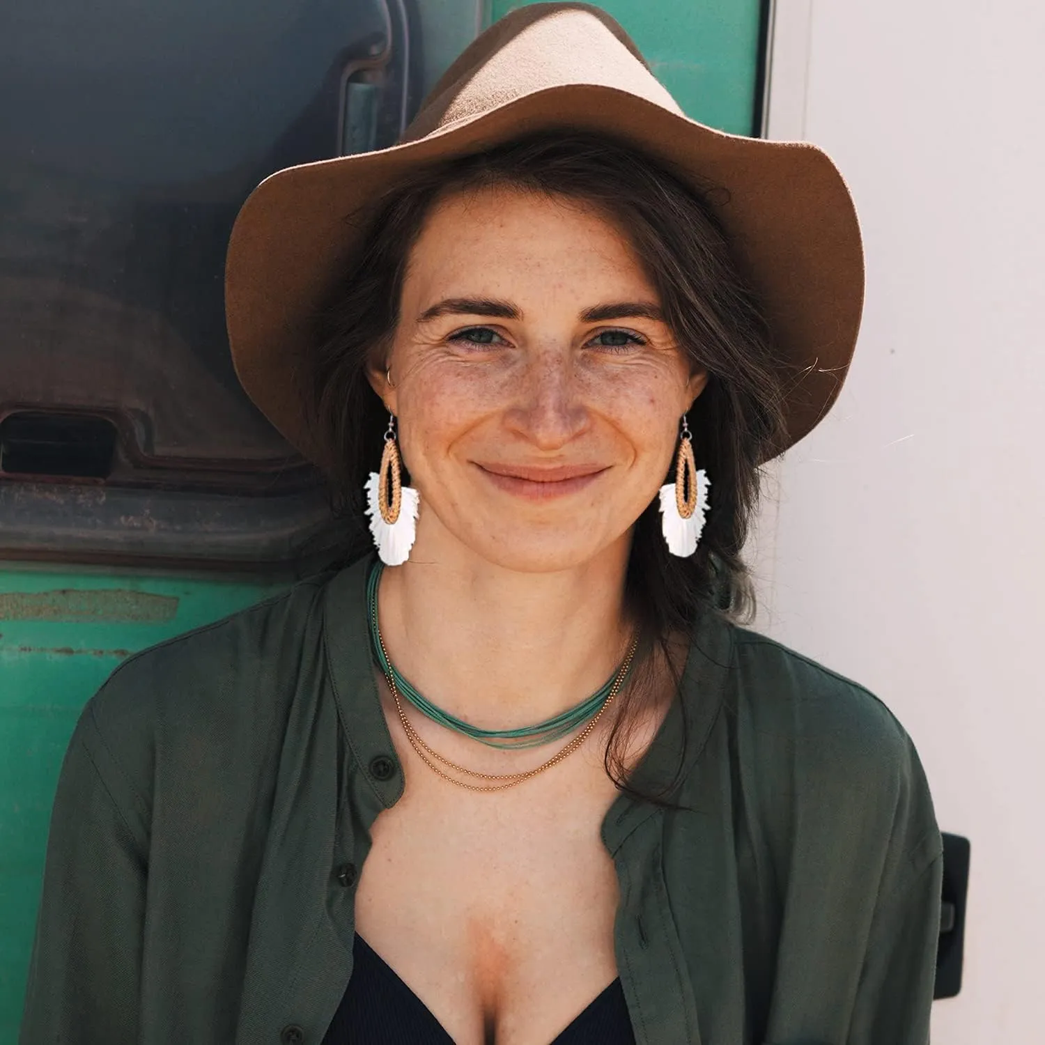 Statement Raffia Tassel Earrings Boho Summer Beach Earrings Lightweight Straw Wicker Dangle Drop Earrings Trendy Rattan Fringe Jewelry for Women