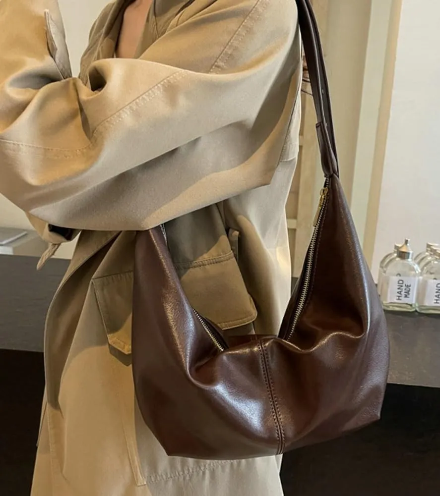 Stylish Crescent Bag for Women PU Leather Satchel Purse Causal Slouchy Bag College Office Shoulder Bag with Adjustable Strap