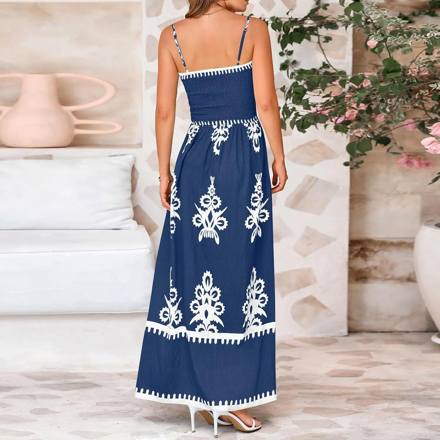 Sundresses for Women 2025 Summer Floral Sundress Spaghetti Strap Flowy Beach Vacation Boho Maxi Dresses with Pocket