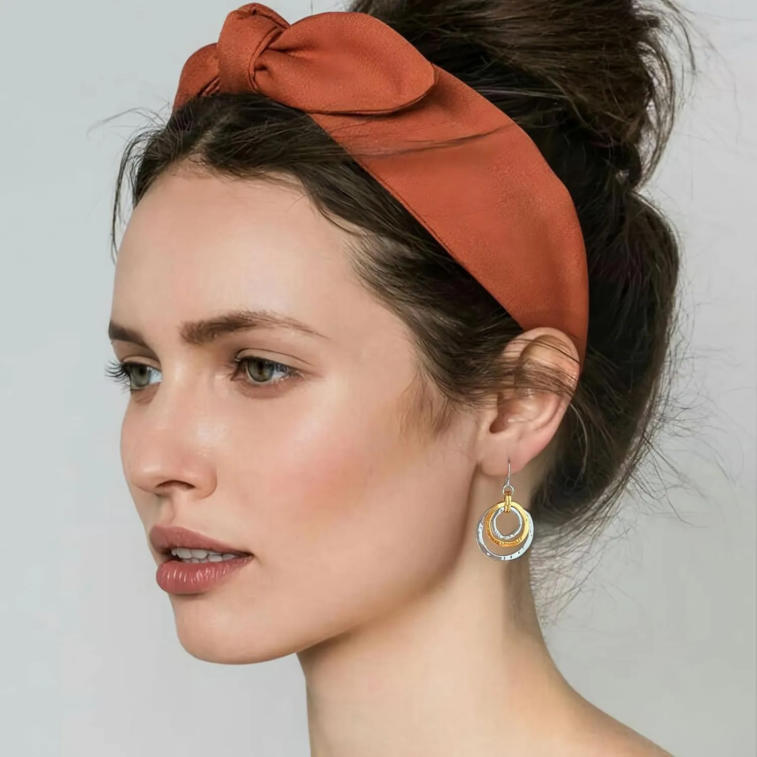 Two Tone Geometric Dangle Earrings for Women Gold and Silver Trendy Drop Earrings Hypoallergenic Lightweight Dangle Earrings