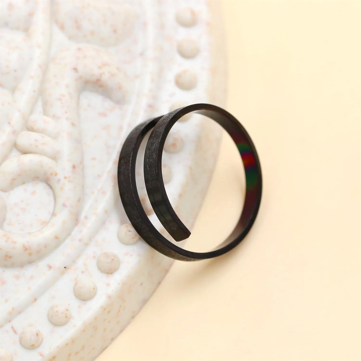 Unique and Meaningful Islamic Faith Ring, Delicate Stainless Steel Carving Arabic Scriptures Adjustable Muslim Religion Jewelry for Men Women YA4978