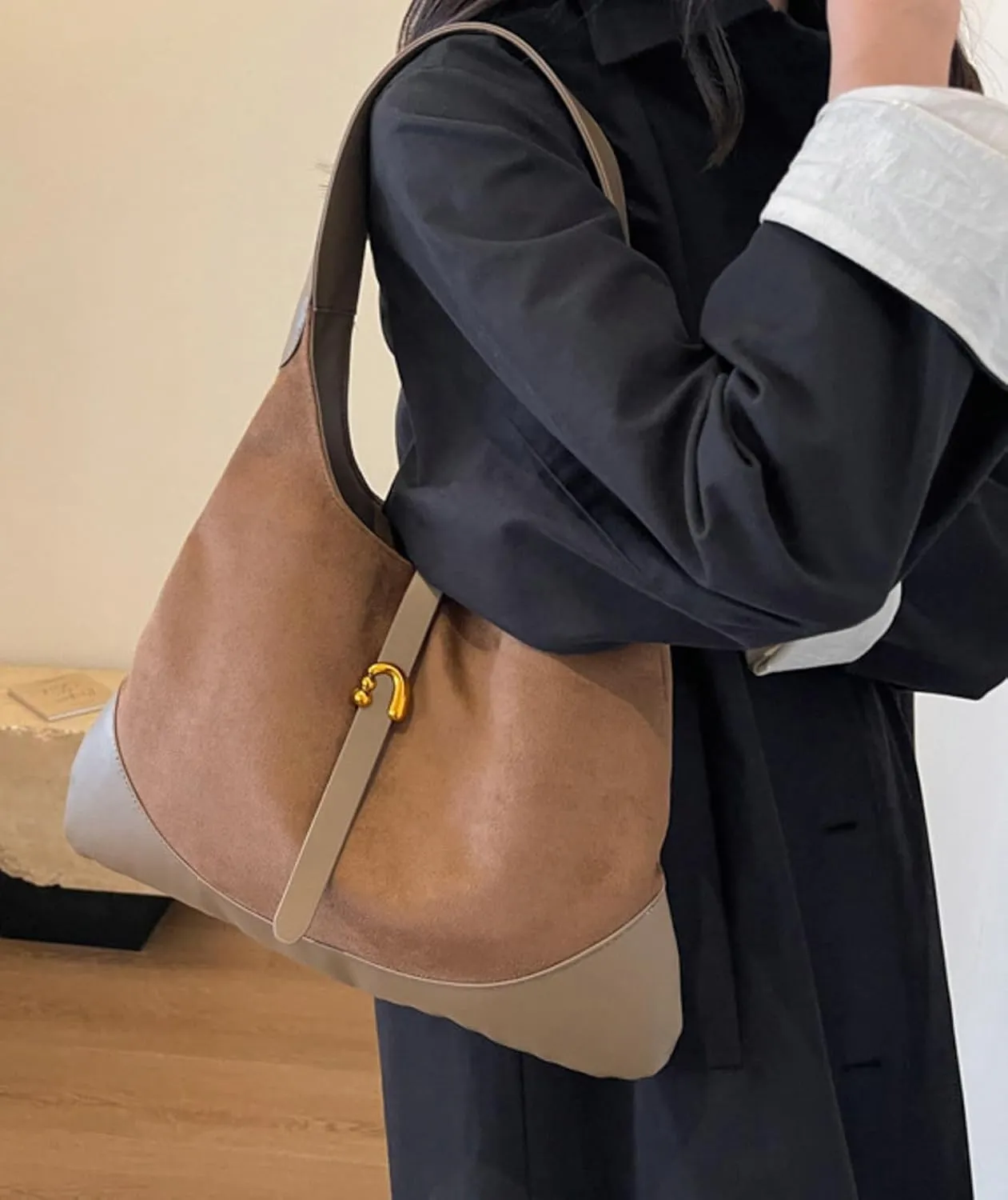 Versatile Suede Handbag for Women Large Capacity Hobo Bag Causal Satchel Purse Fall Winter Vintage Sling Shoulder Bag 2024