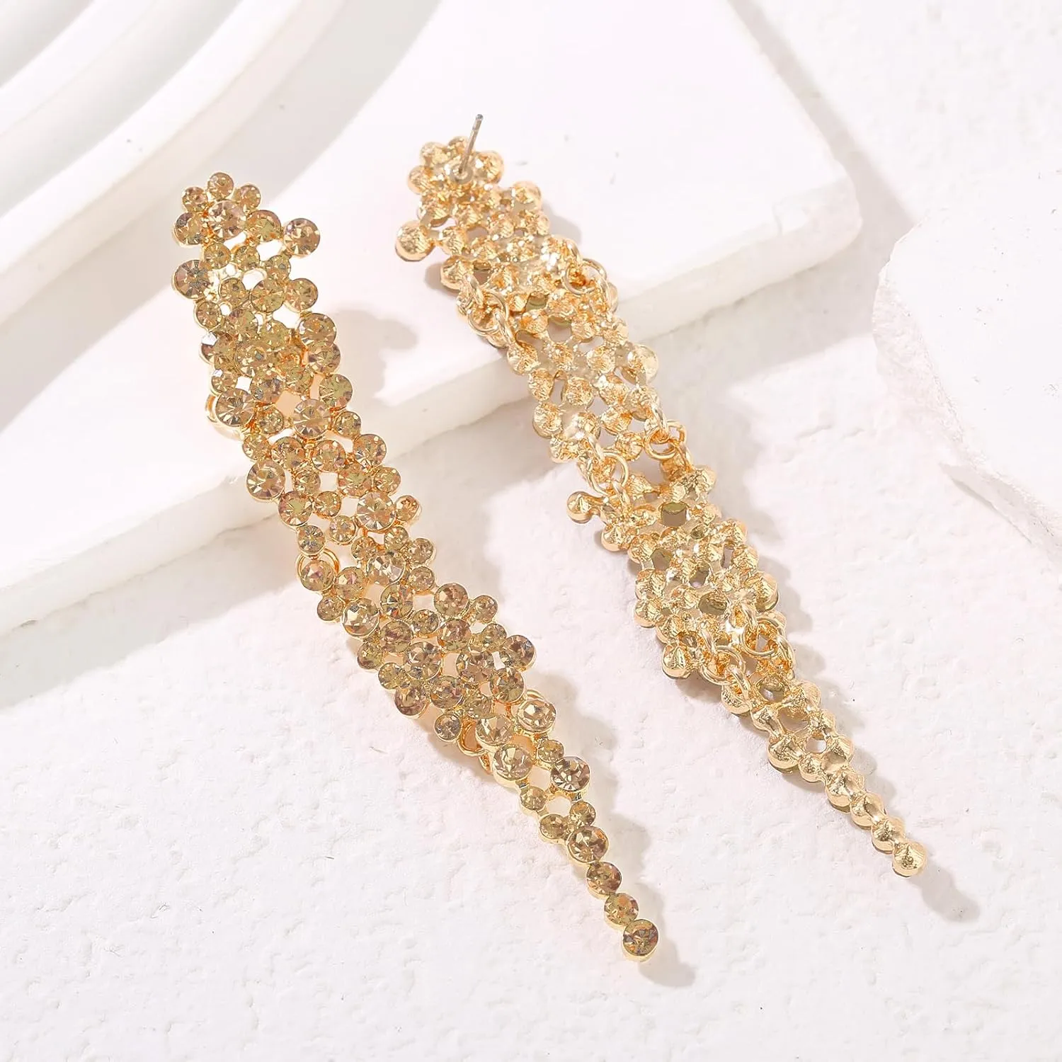 Wedding Rhinestone Statement Drop Dangle Earrings Long Crystal Chandelier Earrings for Women Bridesmaids Bridal Guest Trendy Party Prom